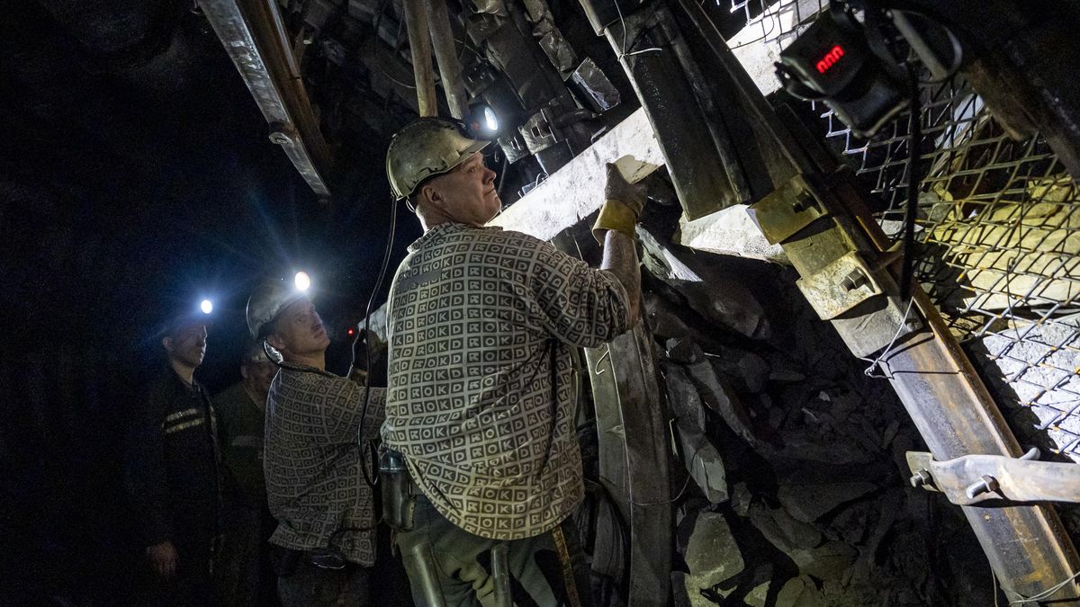 Stovky lidí čeká hromadné propouštění, většinou na Moravě